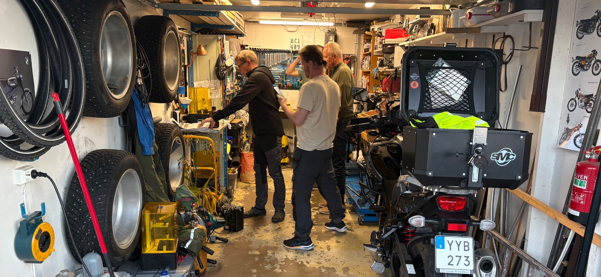 Resinskrivaren står i garaget.